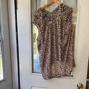 LOFT Animal Print Sleeveless Blouse